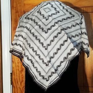 Vintage Vera Scarf Black & White 23 X 22 Inch
